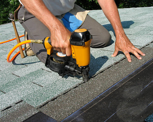 Best Commercial Roofing Services  in Barnesville, OH